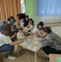 Детско-родительский клуб "Малышок" Детско-родительский клуб "Малышок".